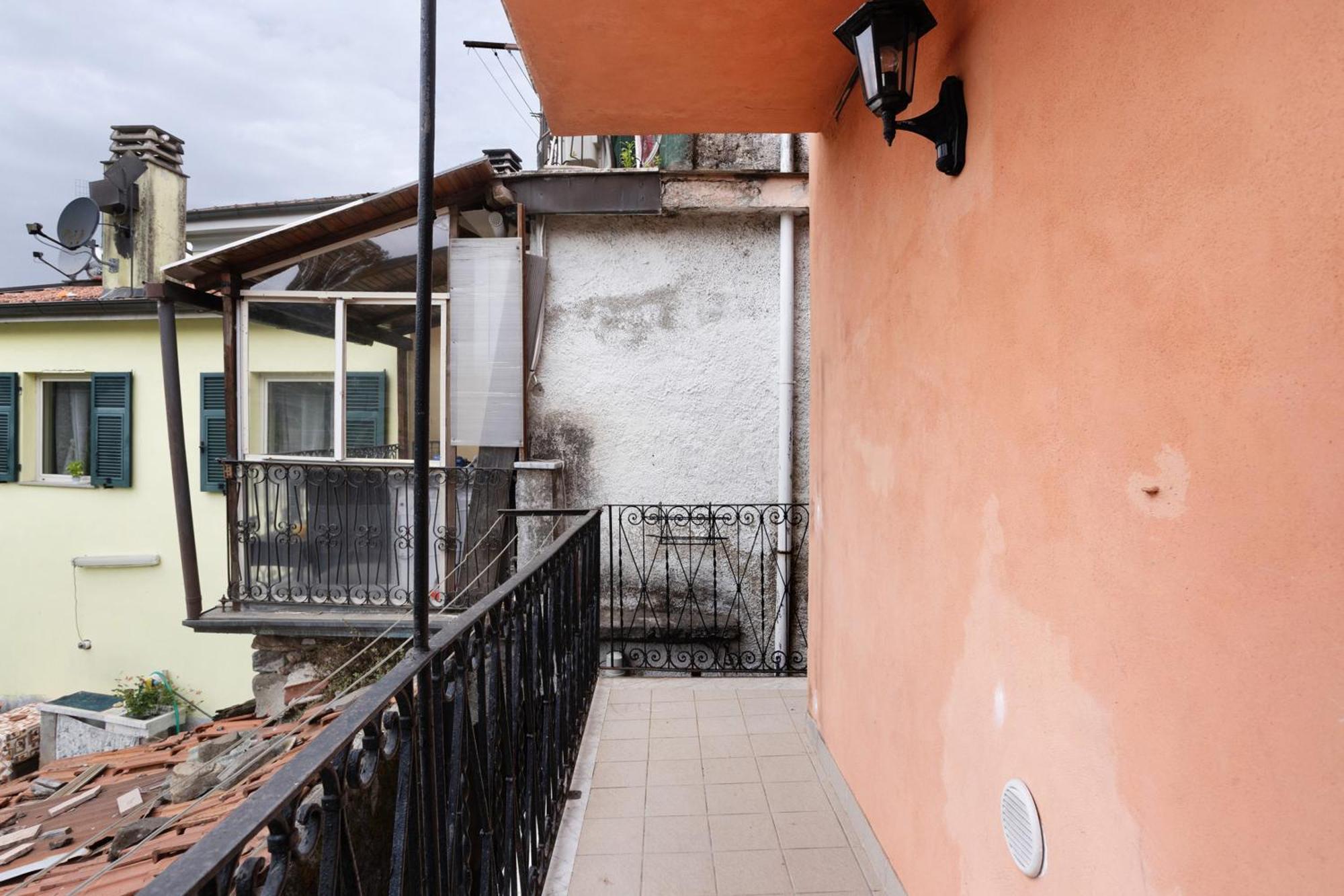 La Casa Sulla Collina Apartment Beverino Exterior photo